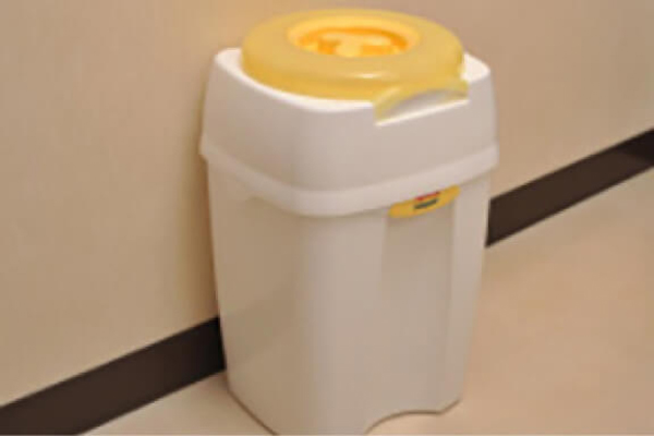 Diaper disposal pail