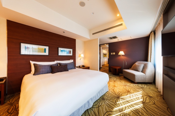 EXECUTIVE SUITE- Main Building