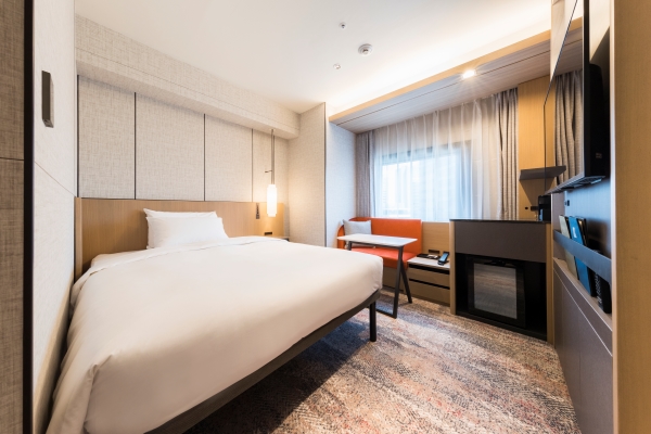 主樓豪華小間大床房